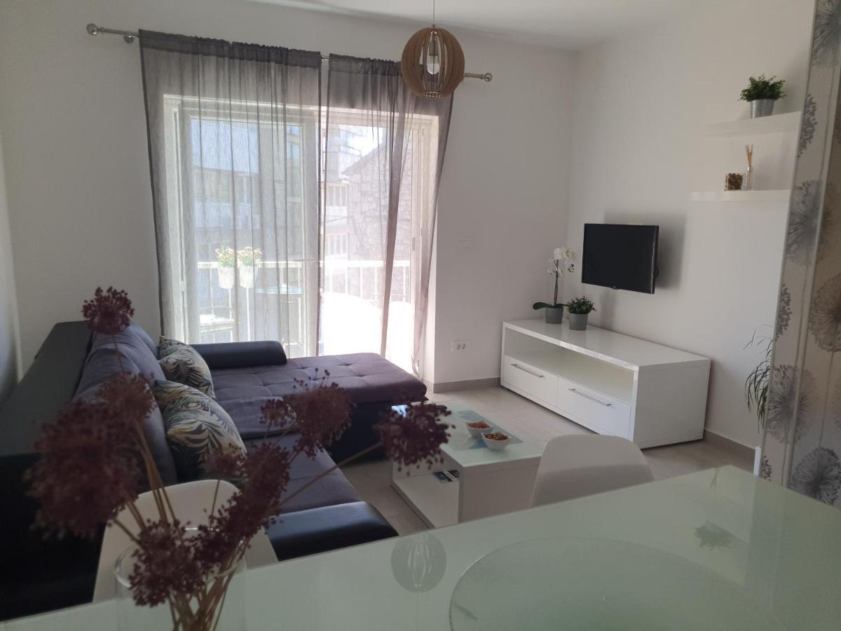Apartment Tonka شيبينيك المظهر الخارجي الصورة